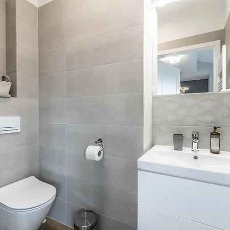 Rent Like -apartamenty Kolo Brzegu V & Mini Apartment Kolobrzeg
